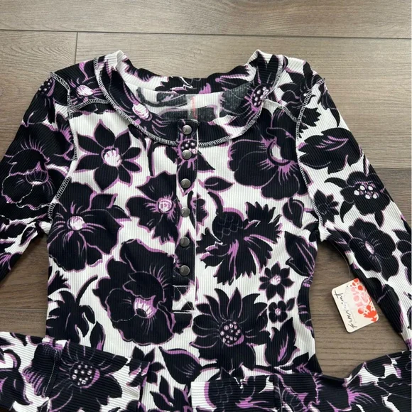 Womens Free People FP Movement Rally Printed Layer Top Purple Floral - Picture 2 of 8